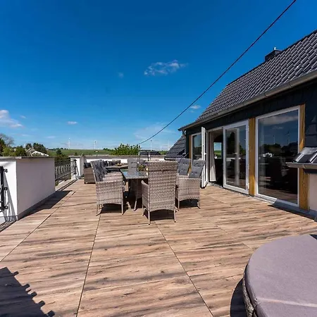 Altes Forsthaus - Im Obergeschoss Appartement Ormont