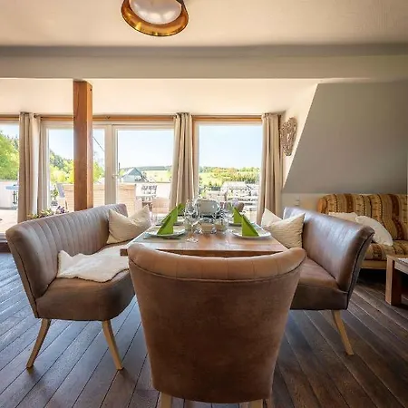 Altes Forsthaus - Im Obergeschoss