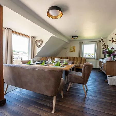 Altes Forsthaus - Im Obergeschoss * Ormont