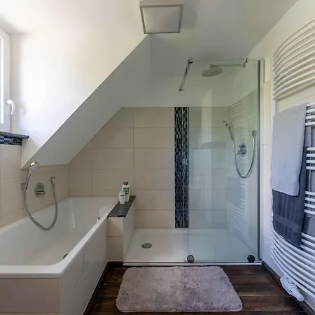 Altes Forsthaus - Im Obergeschoss Ormont