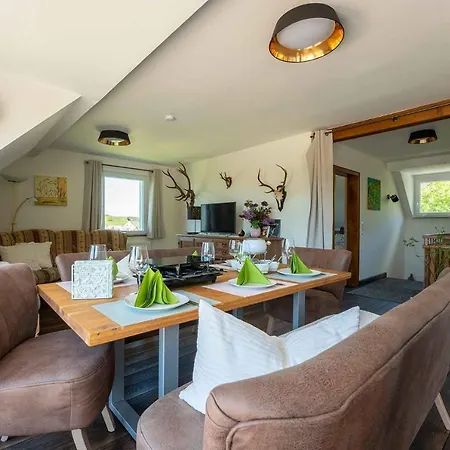 アパート Altes Forsthaus - Im Obergeschoss *